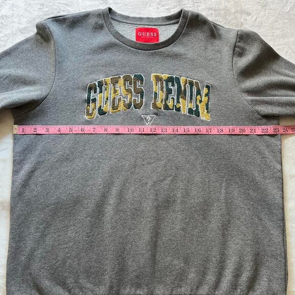 Guess LA Gray Pullover Camo Logo Crewneck Sweatshirt Women's size XL - Picture 3 of 7